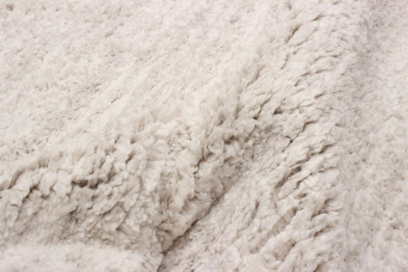 Yeti Ivory/Grey Area Rug - 8'0\" X 10'0\"  