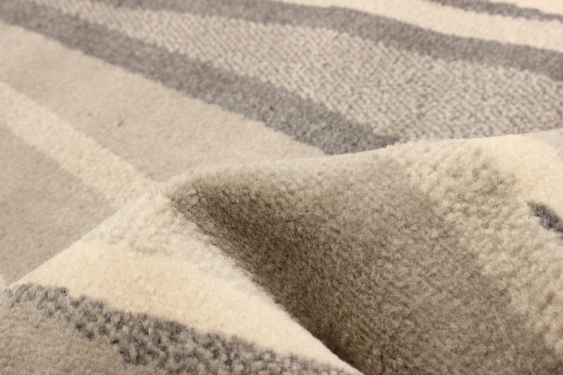 Mirage Grey Area Rug - 5'0\" x 8'0\"