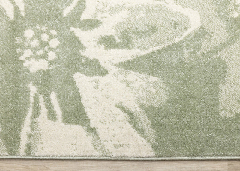 Ellis Floral Green Cream Area Rug - 5'3\" x 7'7\"