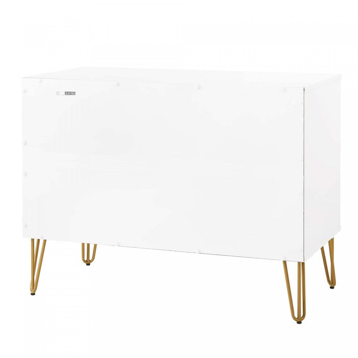 Dumbo Modern 35\" Fluted Dresser in White (3-Drawer) 