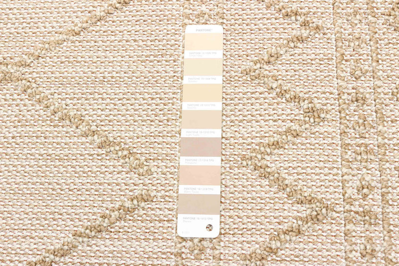 Balbina Taupe Area Rug - 5'0\" x 7'0\"
