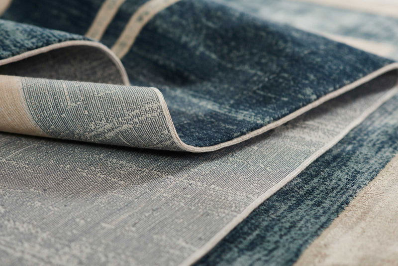 Sorelle Contemporary 8'11\" x 12'6\" Area Rug in Blue Indoor Area Rug 
