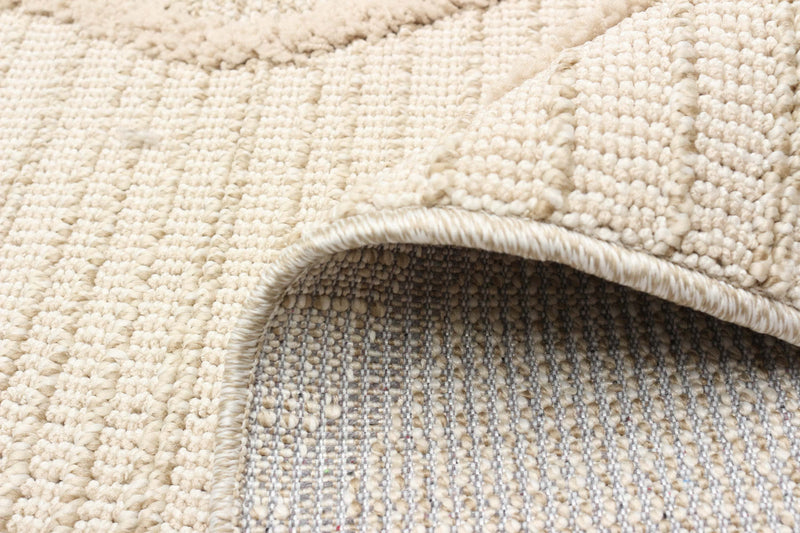 Ebba Beige Area Rug - 5'0\" x 7'0\"