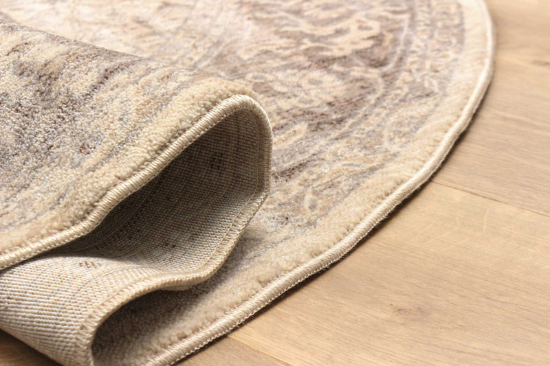 Selena Traditional 5'0\" x 5'0\" Area Rug in Grey Indoor Area Rug 