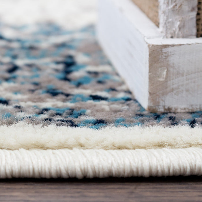 Sav Silver 4x6 Area Rug