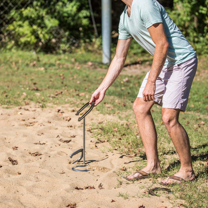 TRIUMPH Steel Horseshoes Set
