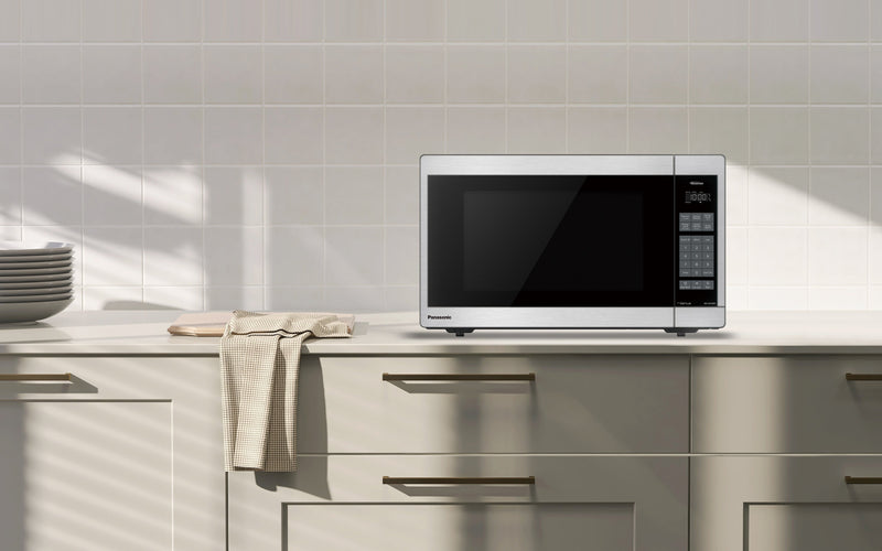 Panasonic 1.3 Cu. Ft. 1,200 W Genius® Countertop Microwave - NNSC669SC