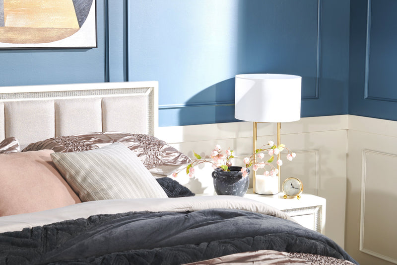 Alexis Table Lamp