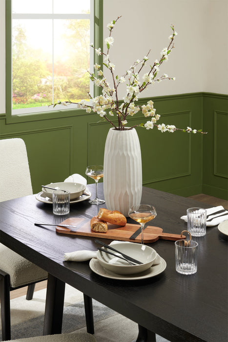Alma Dining Table
