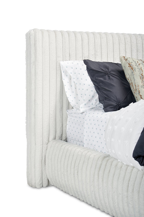 Aria Upholstered Queen Bed