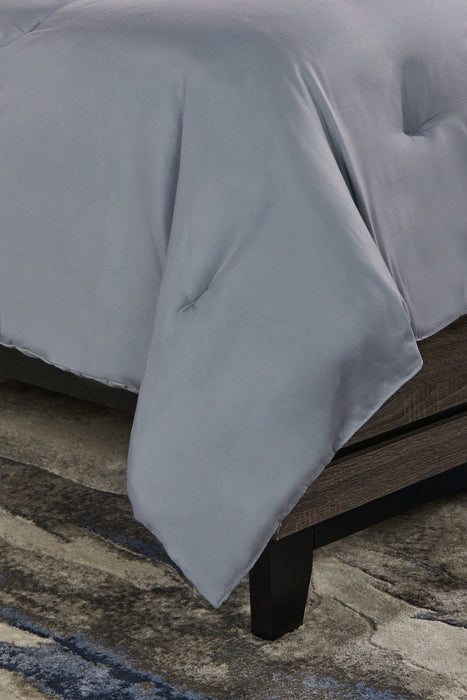Arista 4-Piece King Comforter Set