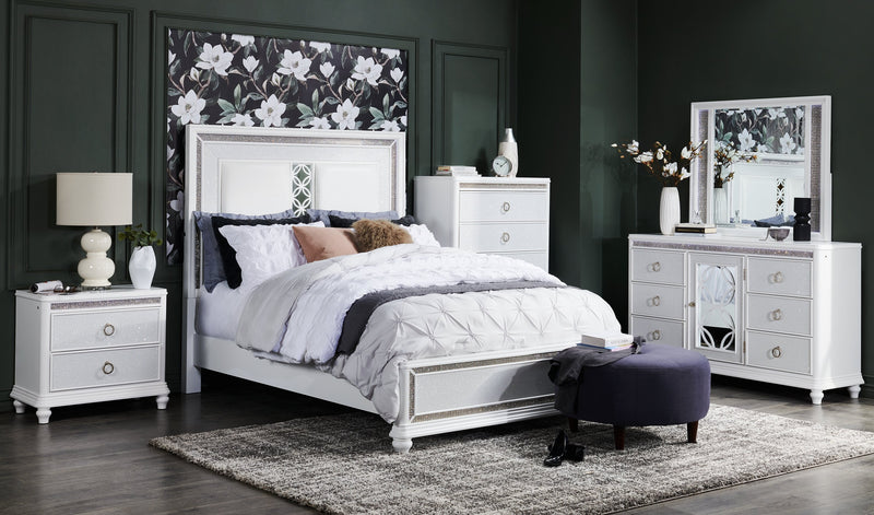 Ava Bedroom 7-Drawer Dresser with LED Light, 67\"W x 39\"H, Glam - White 