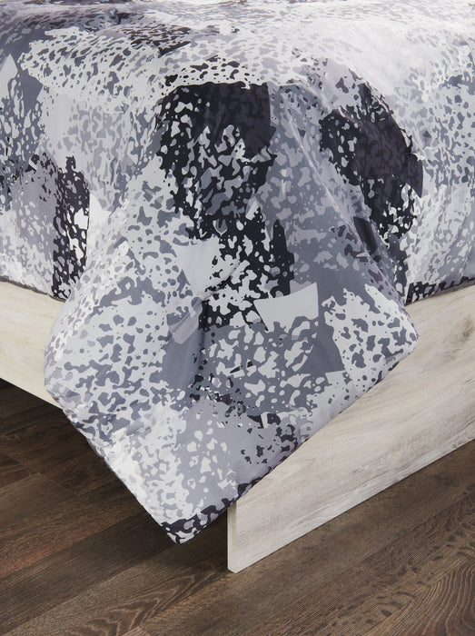 Axel 4-Piece Full/Queen Comforter Set