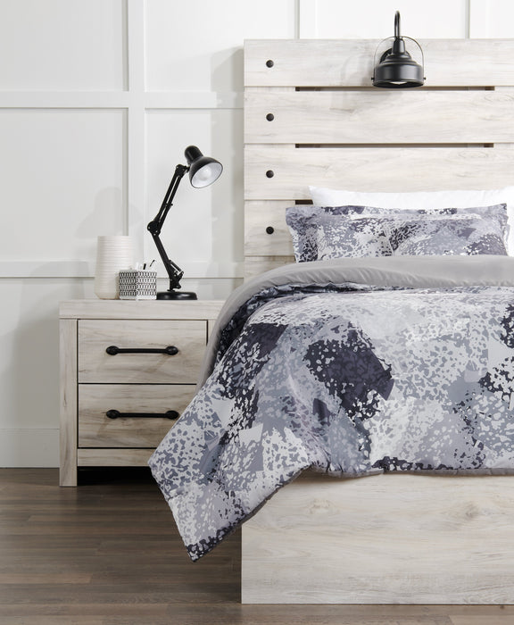 Axel 4-Piece Full/Queen Comforter Set