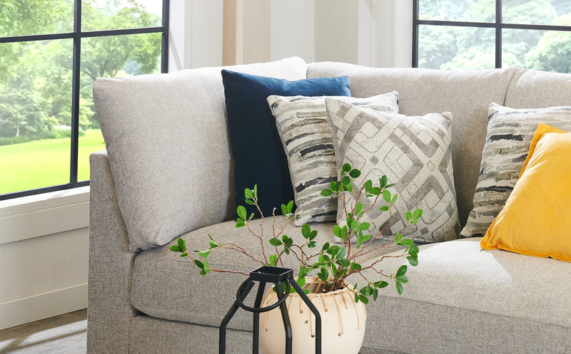 Evolve Loveseat - Grey