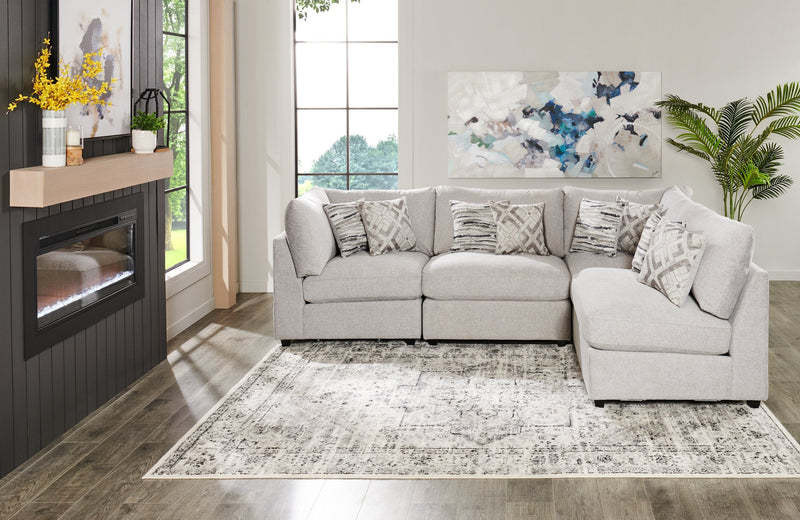 Evolve 4-Piece Sectional - Grey