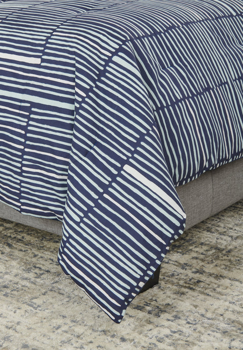 Lines 4-Piece Queen Comforter Set