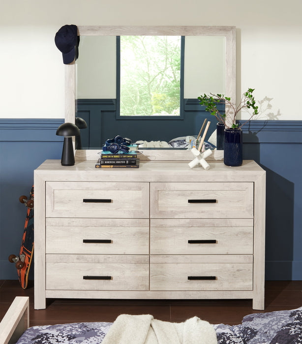 Lark Dresser
