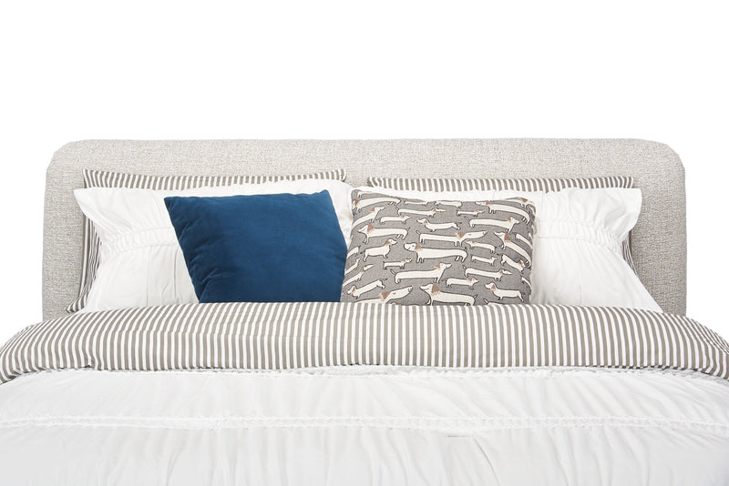 Luka Upholstered Platform Bed in Grey Fabric - Queen Size