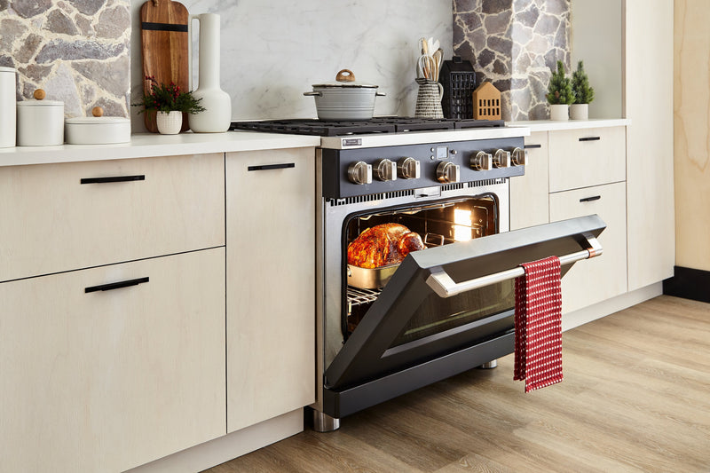 Café 6.2 Cu. Ft. Smart Commercial-Style 6-Burner Gas Range - CGY366P3TD1
