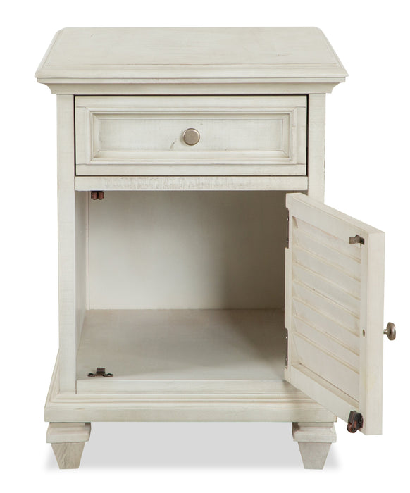 Newman  18\" Traditional Chairside Table with Storage - Alabaster White Pine