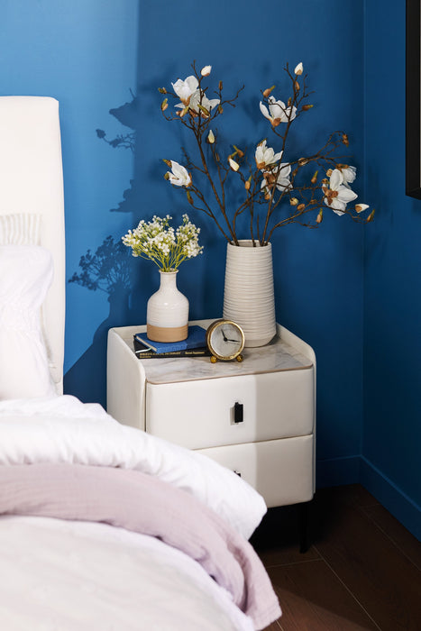 Nova Nightstand