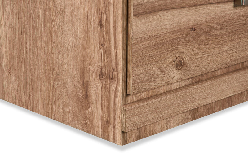 Oakley Chest