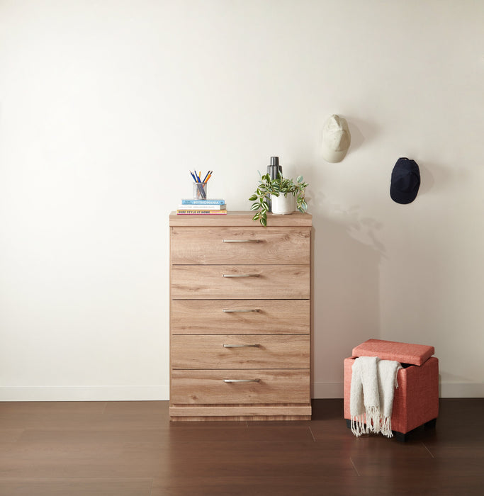 Oakley Chest