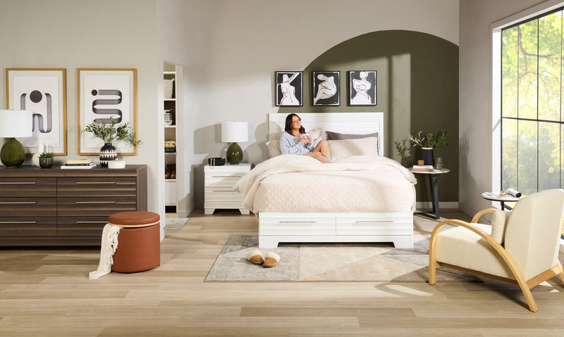 Olivia Queen Storage Bed - White