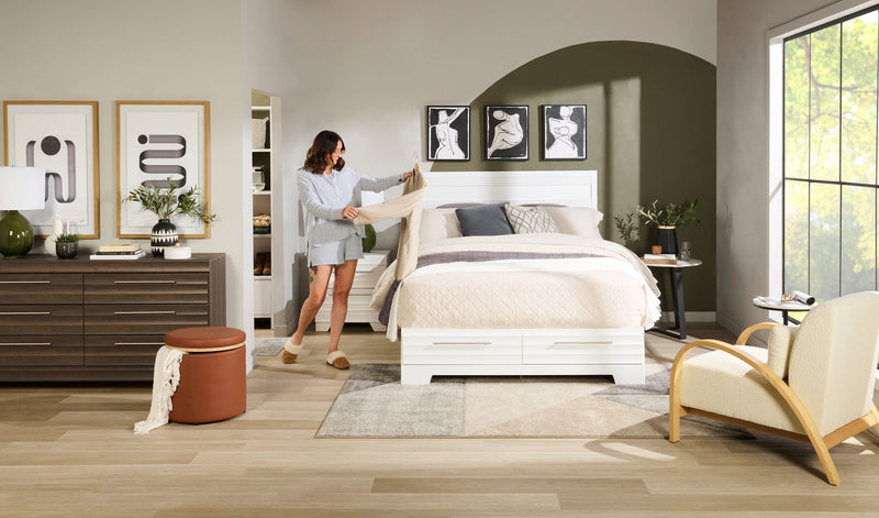 Olivia Queen Storage Bed - White