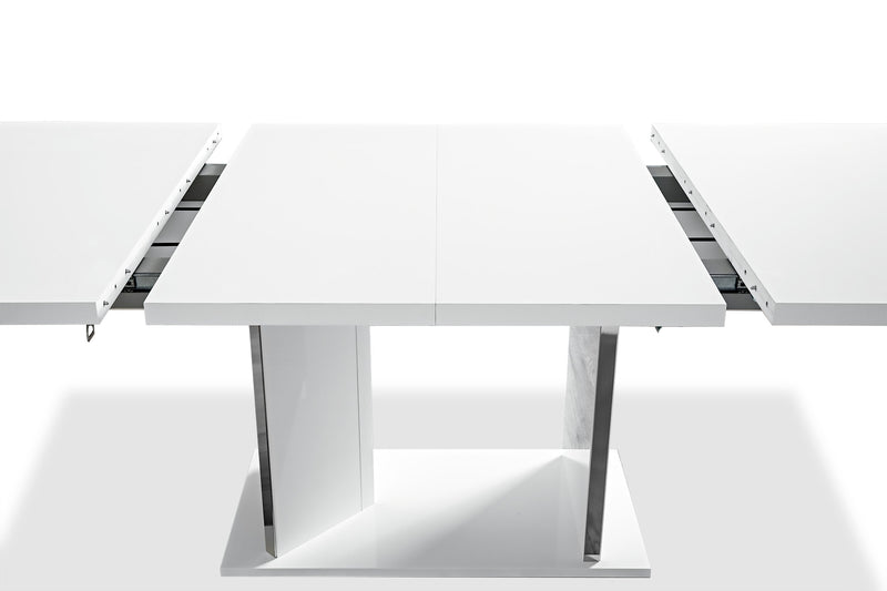 Raia Dining Table