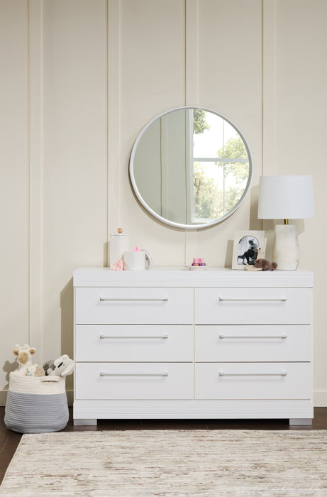 Riley Dresser - White