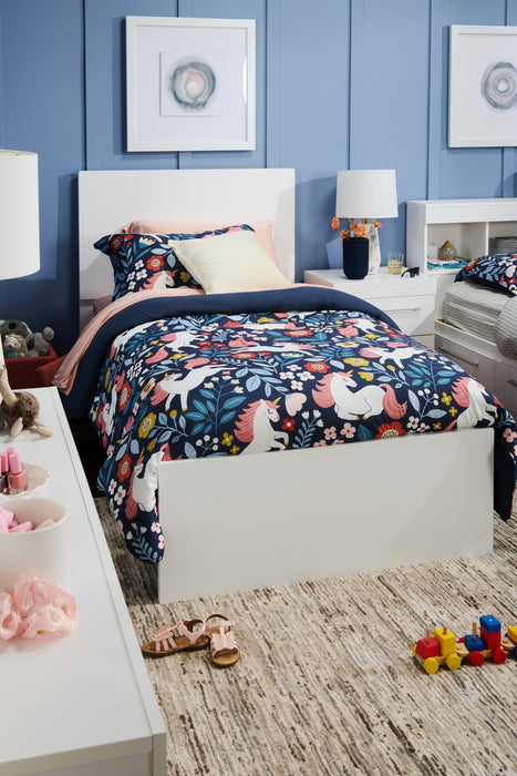 Riley Twin Bed - White