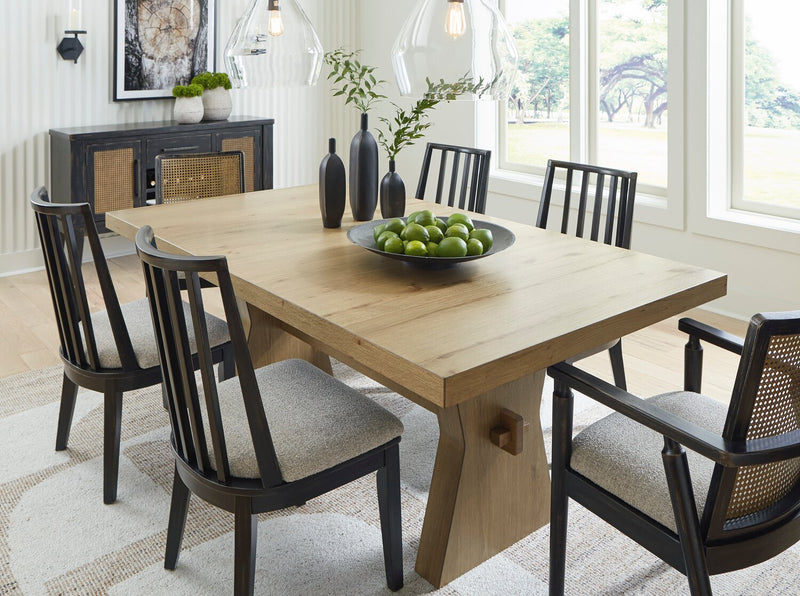 Shaw Dining Table