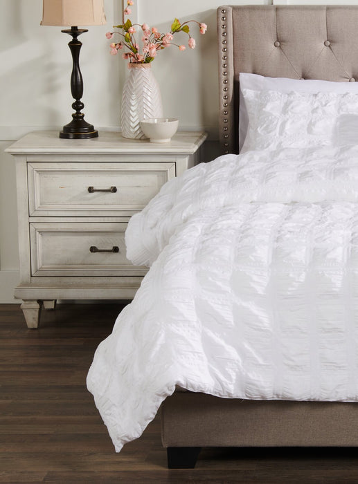 Elanna 4-Piece Full/Queen Comforter Set - White 