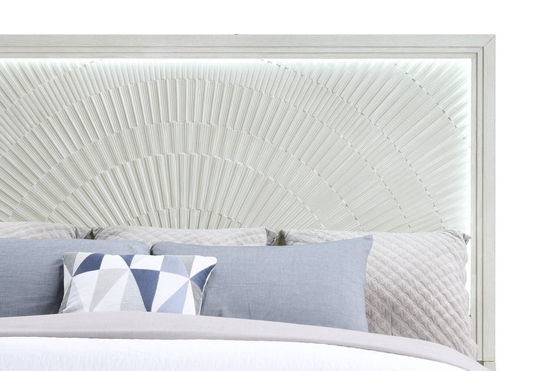 Vida King Panel Bed