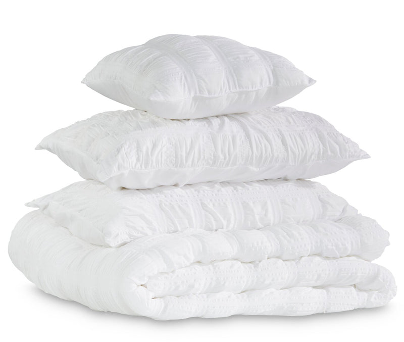 Elanna 4-Piece Full/Queen Comforter Set - White 