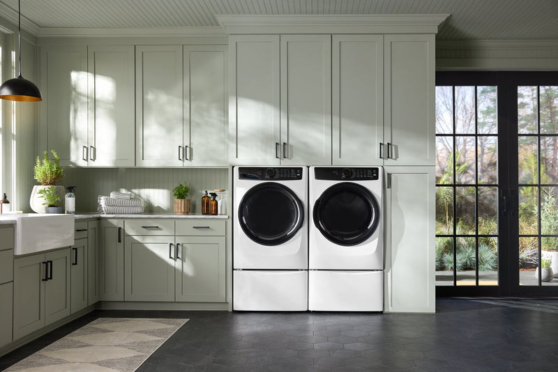 Electrolux 5.2 Cu. Ft. Perfect Steam™ Front-Load Washer and 8 Cu. Ft. Gas Dryer - White 