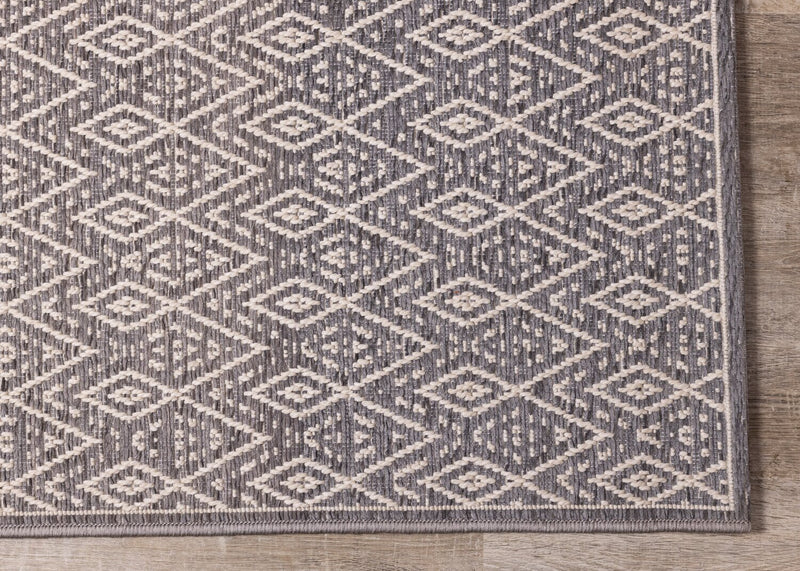 Vista Area Rug - 7' x 10' 