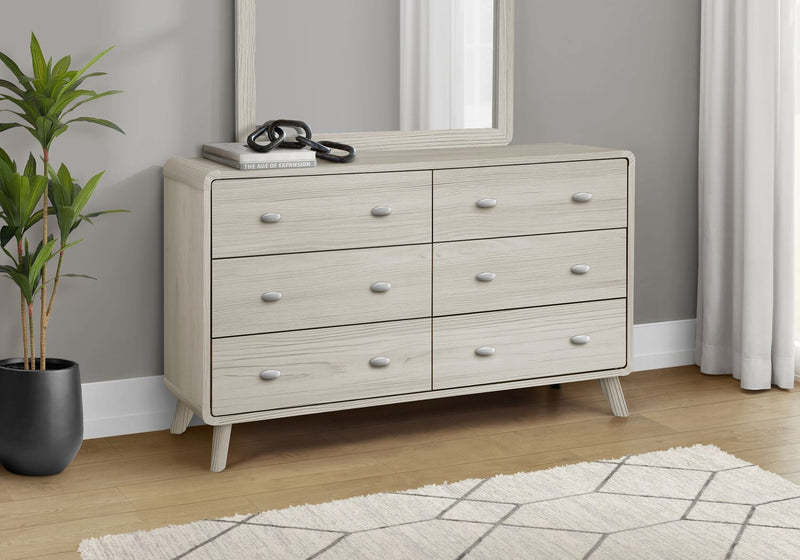 Cami Dresser
