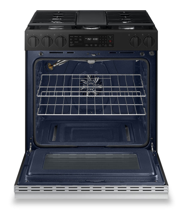 Samsung Bespoke 3 Series 6 Cu. Ft. Smart Gas Range with Air Fry - NSG6DG8300SRAA