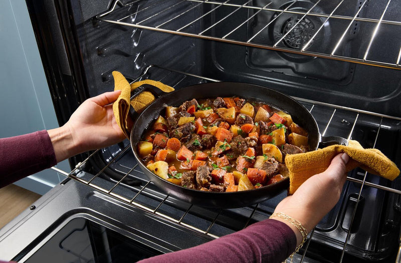 Whirlpool 30\" 5 Cu. Ft. Gas Range with Air Cooking - Fingerprint Resistant Stainless Steel - WSGS5030SZ