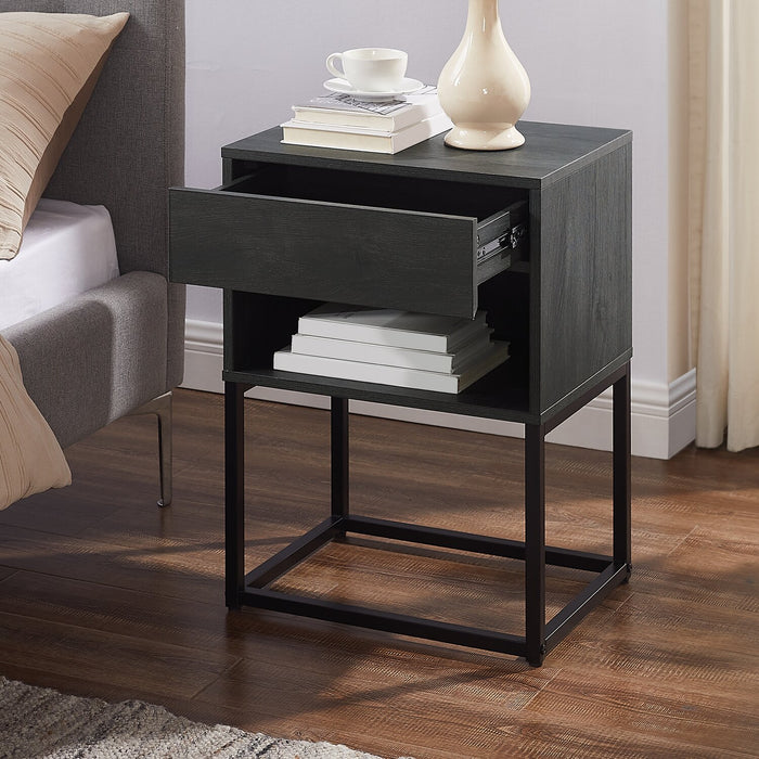 Fynn Nightstand
