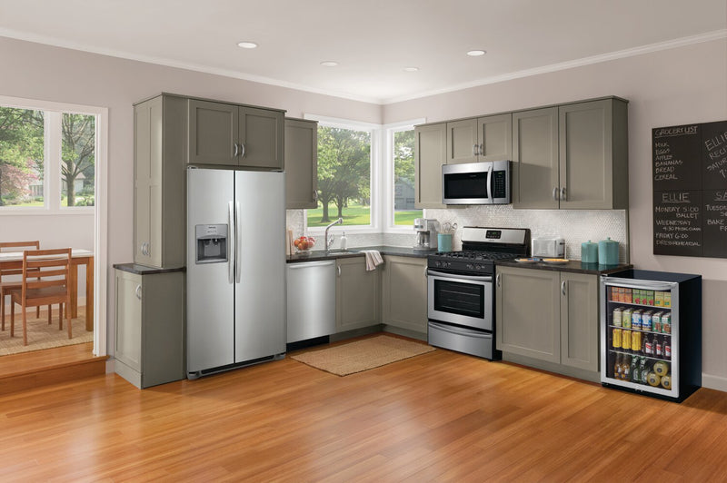 Frigidaire 21.5\" 4.6 Cu. Ft. 138 12 oz. Can Capacity Beverage Centre Refrigerator - Stainless Steel … 