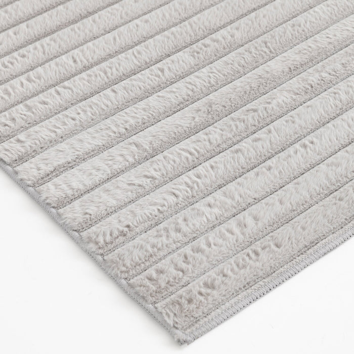 Channel Light Grey Area Rug - 5' x 7'