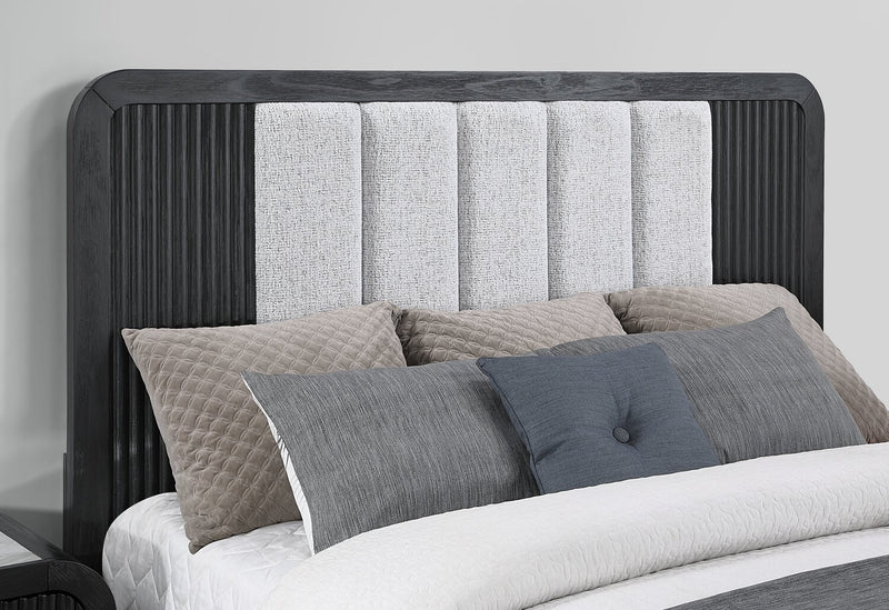 Kaleo King Bed