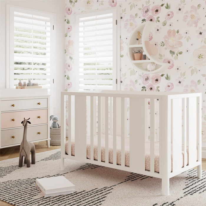 Little Seeds Skyler 3-in-1 Convertible Baby Crib - White