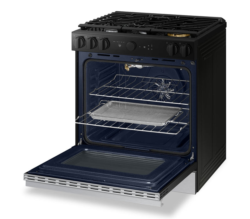Samsung Bespoke 5 Series 6 Cu. Ft. Gas Range with Air Fry - NSG6DG8500SRAA