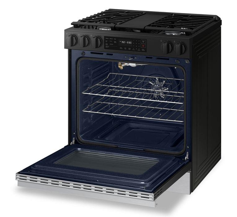 Samsung Bespoke 3 Series 6 Cu. Ft. Smart Gas Range with Air Fry - NSG6DG8300SRAA
