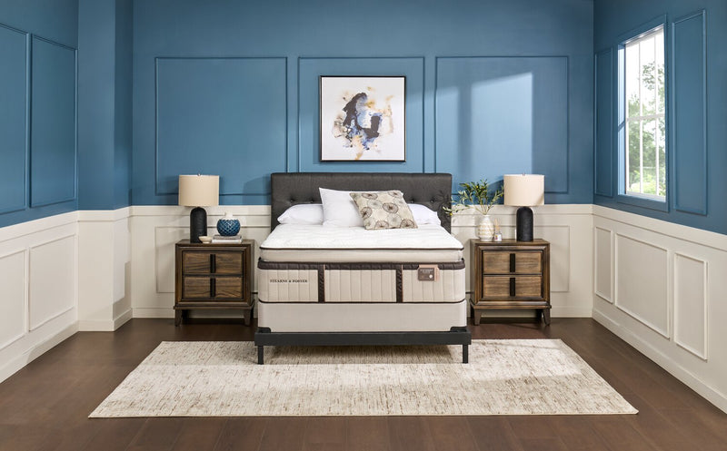Swansea Luxury Euro Pillowtop Queen Mattress Set